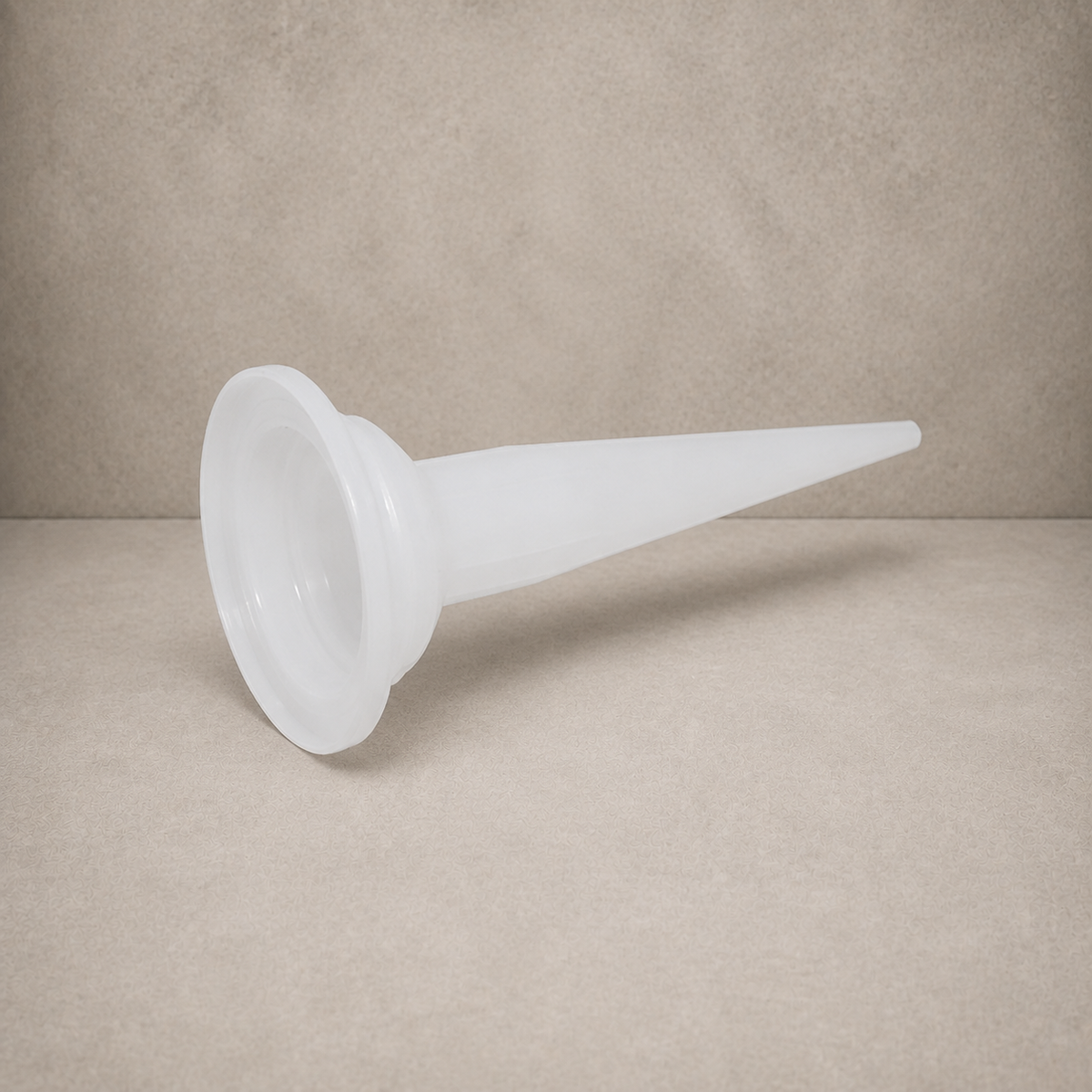 Innotec Nozzle 600 ml – 10 Stück · Packung, V-Form 8 x 13 mm – Artikelnummer 1436-813