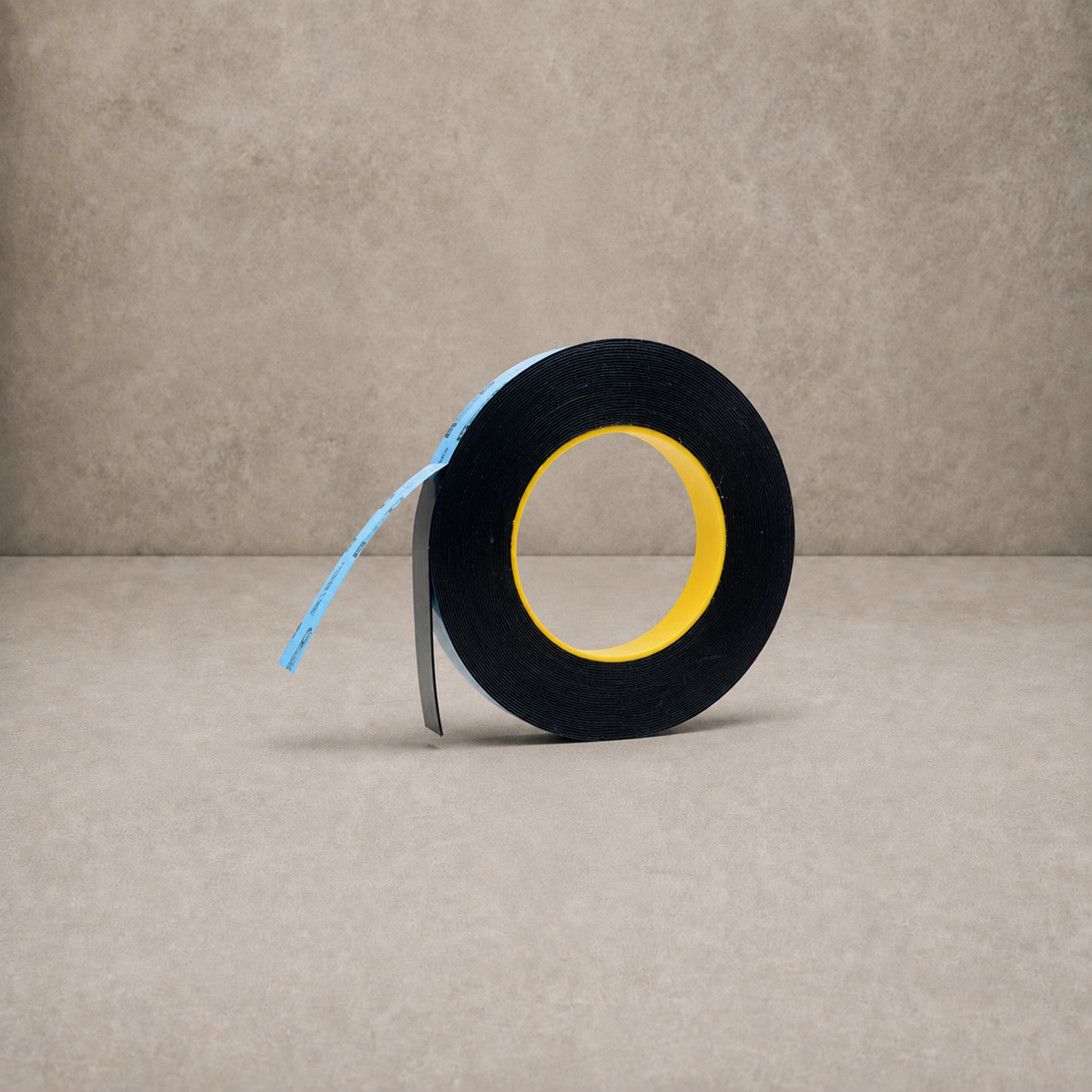 Innotec Moulding Tape – 10 Laufmeter · Rolle, 19 mm breit x 0,8 mm stark – Artikelnummer 164